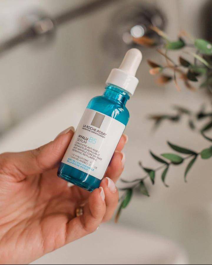 ilustrasi La Roche-Posay's Hyalu B5 (instagram.com/ larocheposay)