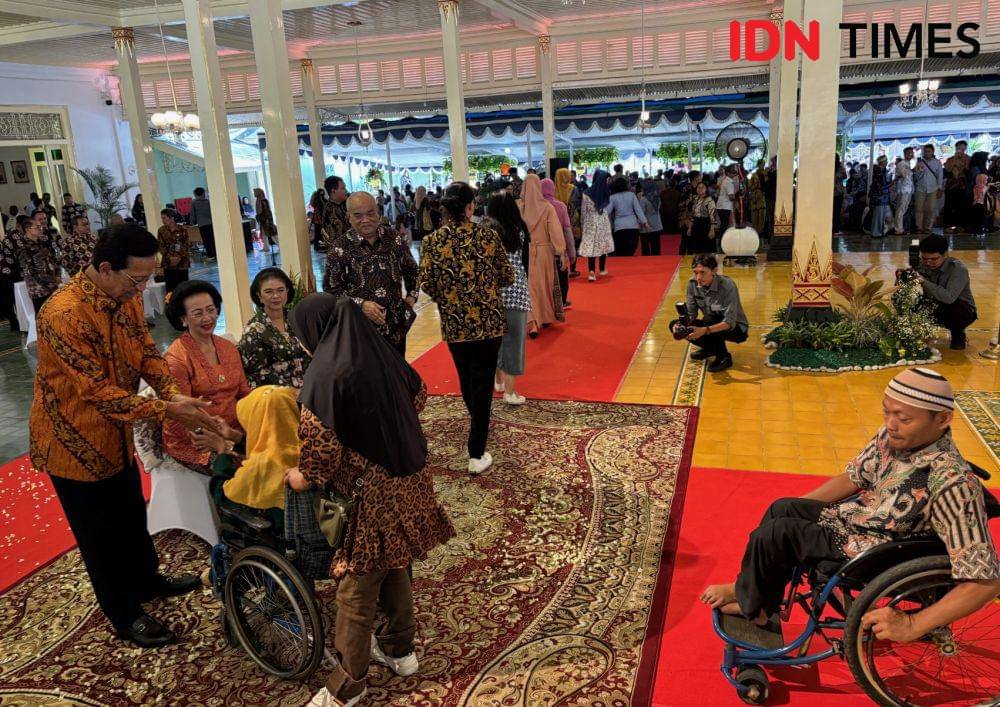 Open house Pemda DIY, di Kepatihan, Selasa (16/4/2024). (IDN Times/Herlambang Jati Kusumo)