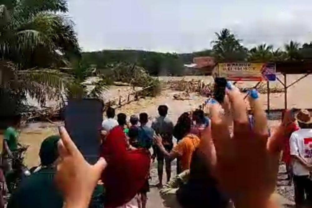Banjir bandang yang terjadi di wilayah Muratara (Dok: istimewa)