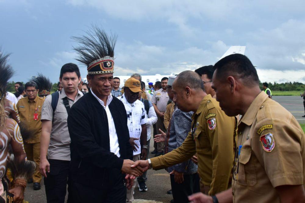 Mentan Amran Sulaiman Rencana Cetak 500 Ribu Hektare Sawah di Merauke