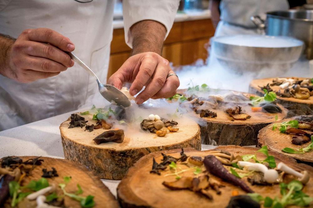 Perbedaan Appetizer, Main Course, dan Dessert yang Perlu Kamu Ketahui