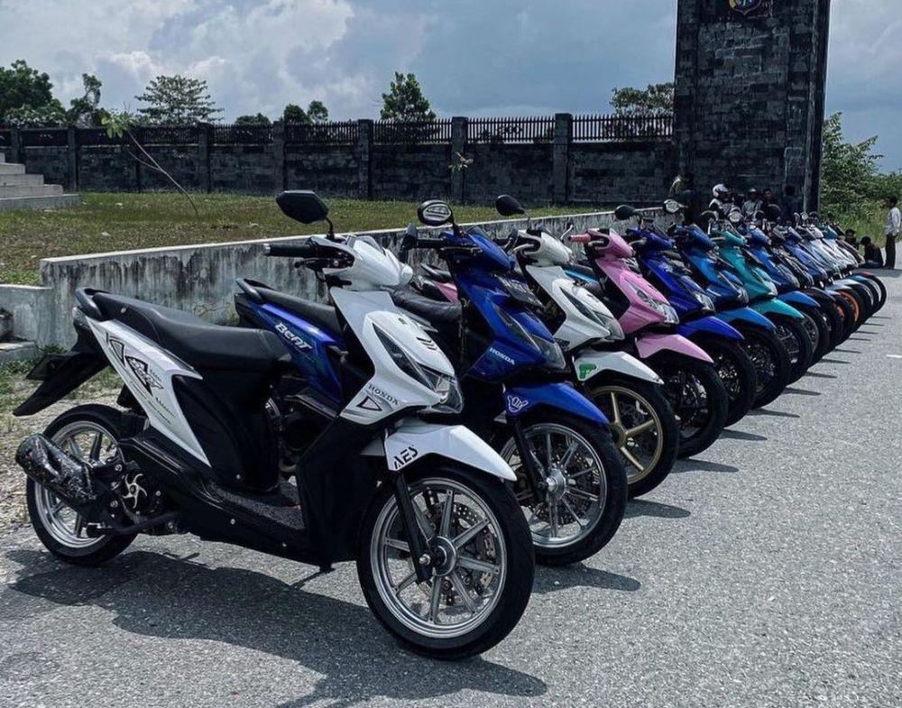 4 Ide Modifikasi Motor BeAT Karbu, Thailook hingga Babylook!