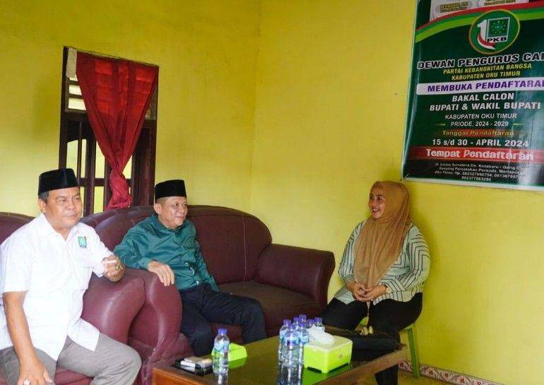 (Ir, H, Lanosin, MT saat mendaftar di DPC Partai Kebangkitan Bangsa) IDN Times/istimewa