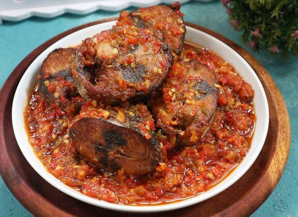 ilustrasi ikan tongkol sambal tomat balado (instagram.com/numpangsaveresep.id)