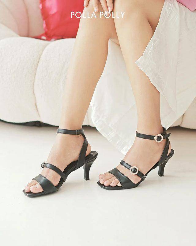 Polla.polly Hong Jo heels (instagram.com/polla.polly)