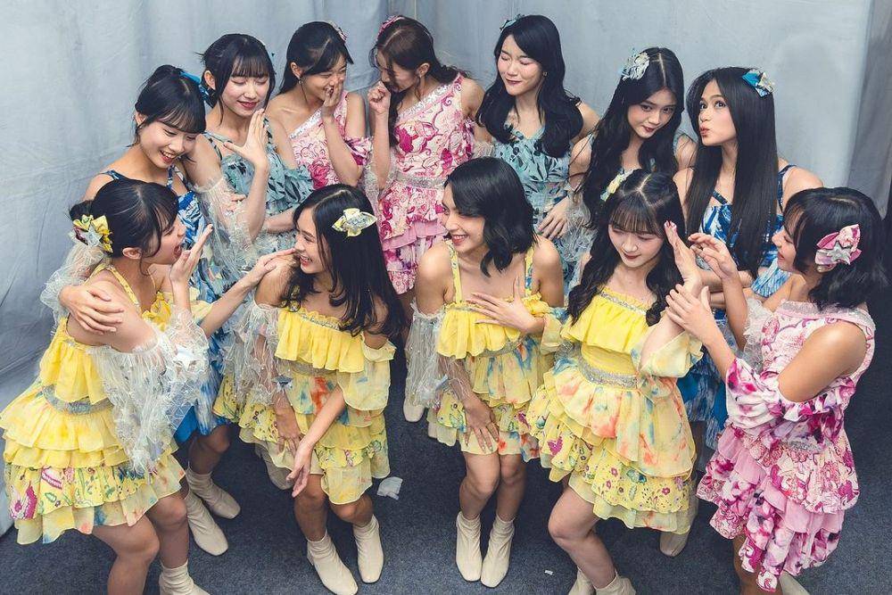 JKT48 (instagram.com/jkt48)
