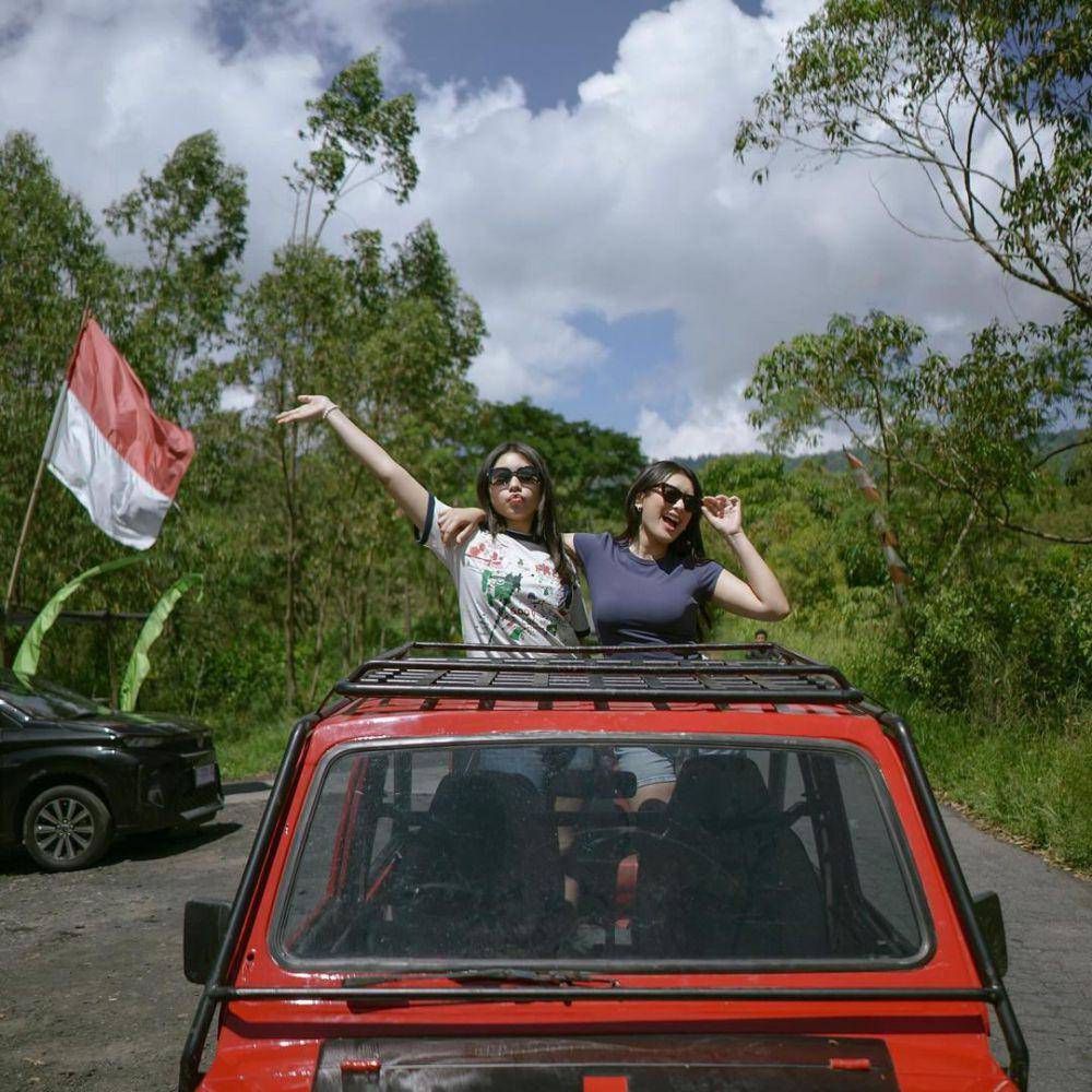 potret Amanda Caesa di Gunung Batur, Bali (instagram.com/fiorellyxa)