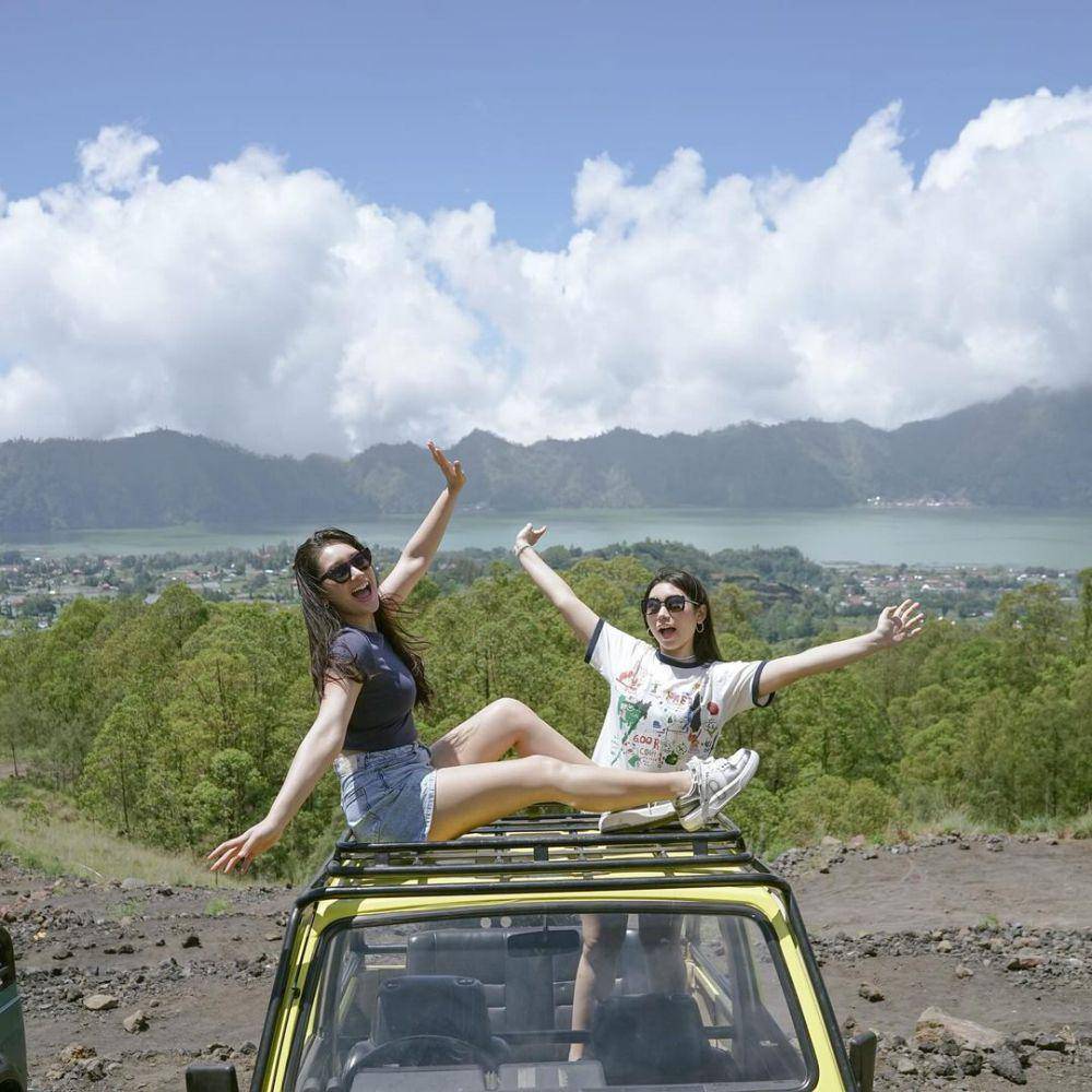 potret Amanda Caesa di Gunung Batur, Bali (instagram.com/fiorellyxa)