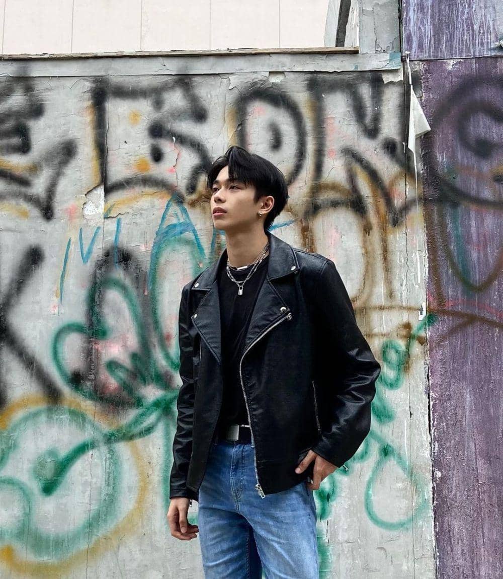 potret layering outfit ala Gelo Rivera, leader boy group BGYO (instagram.com/bgyo_gelo)