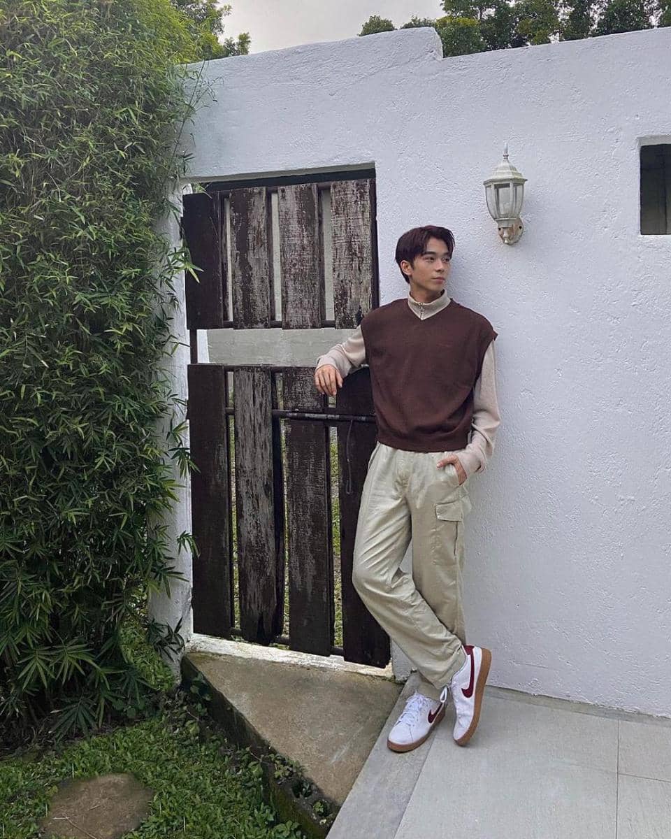 potret layering outfit ala Gelo Rivera, leader boy group BGYO (instagram.com/bgyo_gelo)