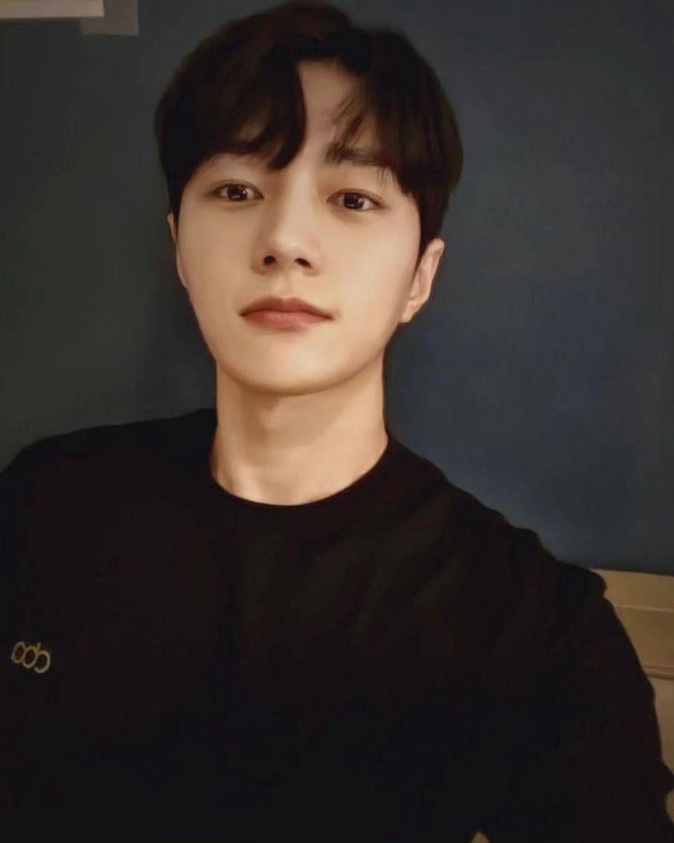 L INFINITE atau Kim Myung Soo (instagram.com/kim_msl)