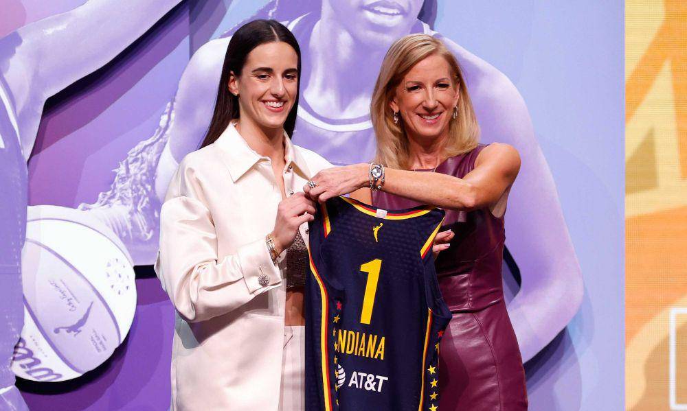 Caitlin Clark (twitter.com/IndianaFever)