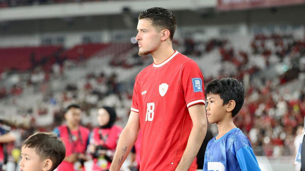 Justin Hubner Balik ke Wolverhampton Wanderers