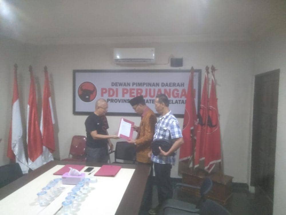 Pengambilan formulir bacakada Sumsel di kantor PDIP (Dok: istimewa)