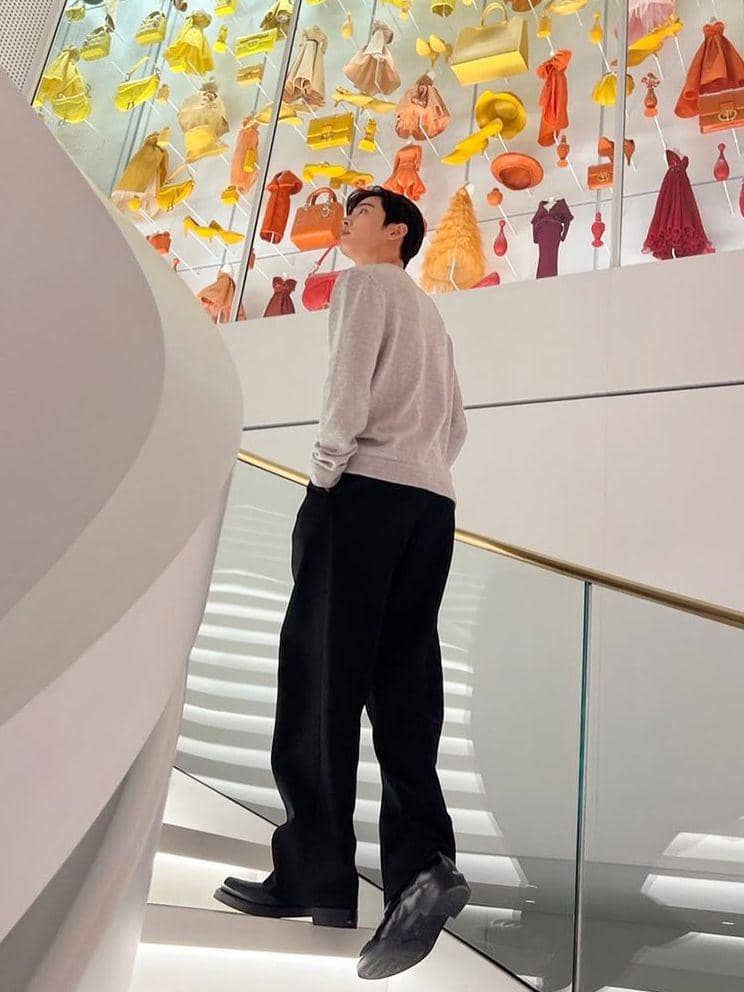 potret Cha Eun Woo (instagram.com/eunwo.o_c)