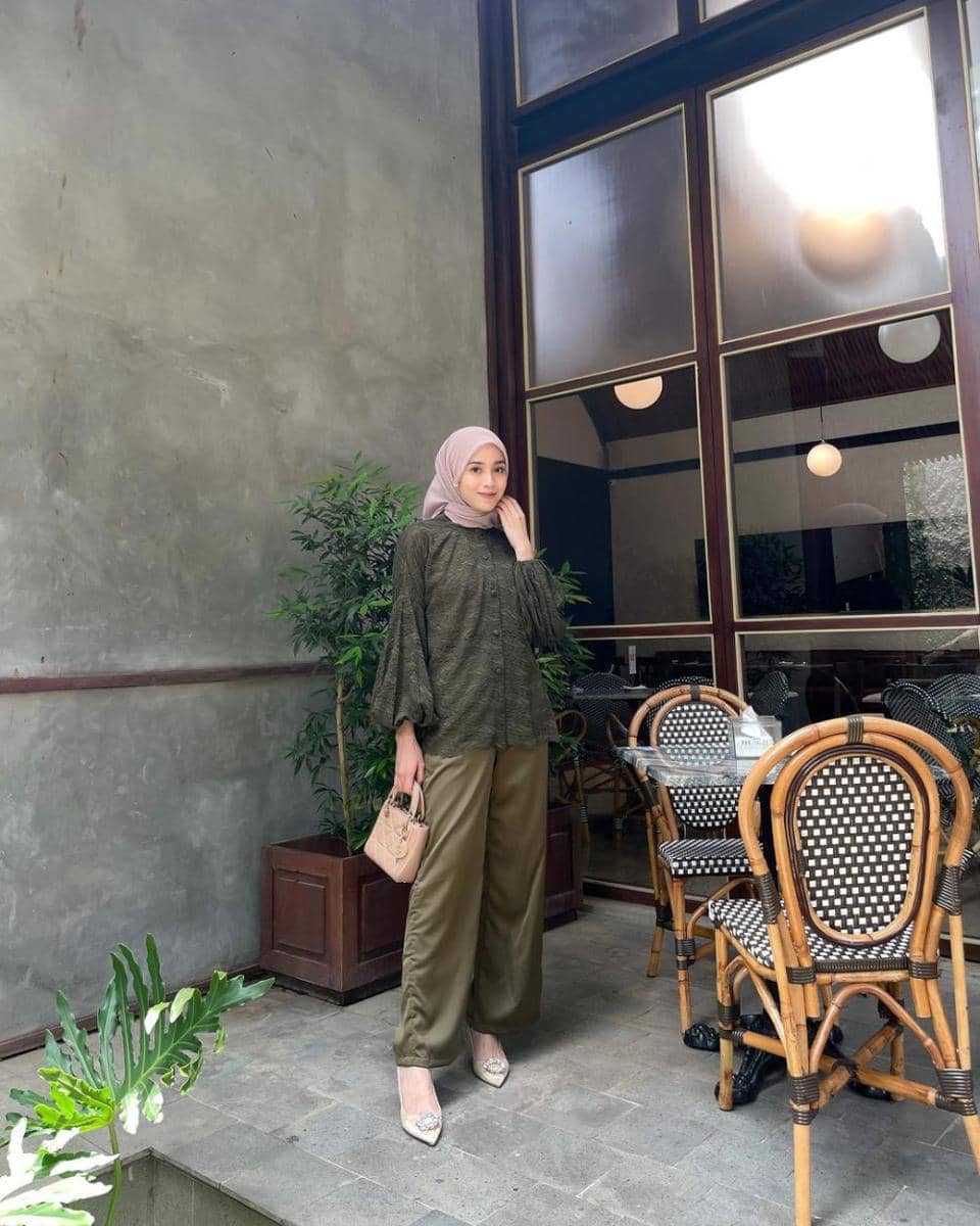 Vina Maulina (instagram.com/vinamaulina)