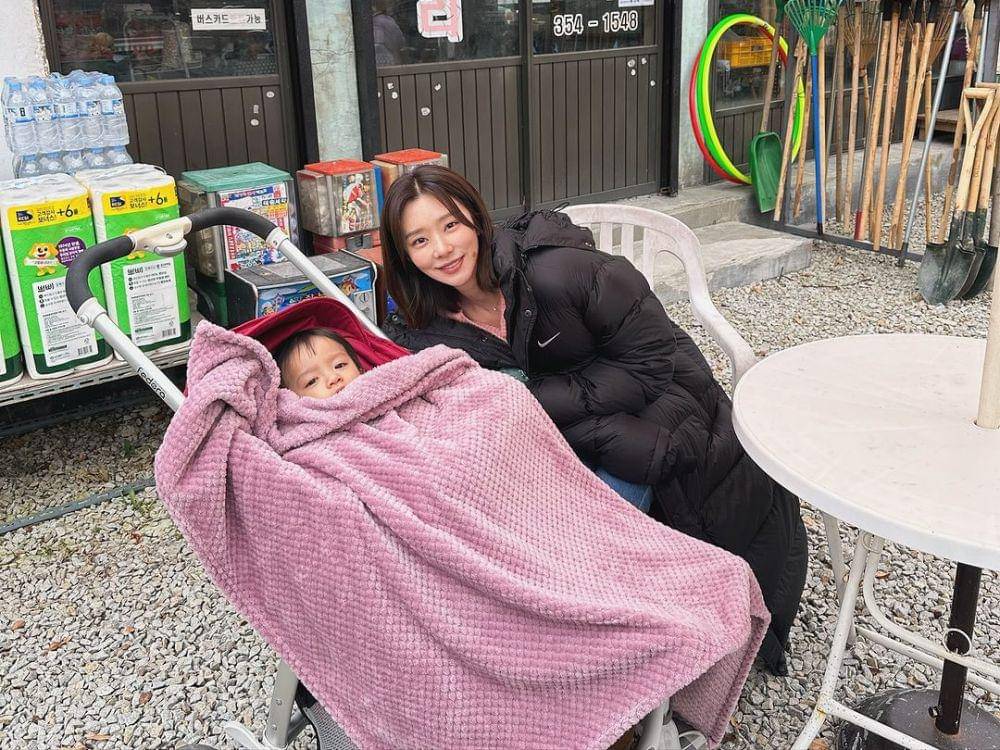 potret Gu Si-woo bersama Lee Jo-bin (instagram.com/ good.see.u)