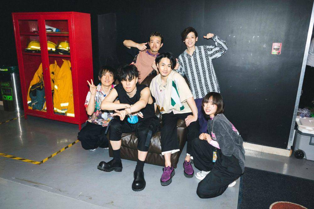 potret RADWIMPS dan Toaka (twitter.com/toaka_desu)