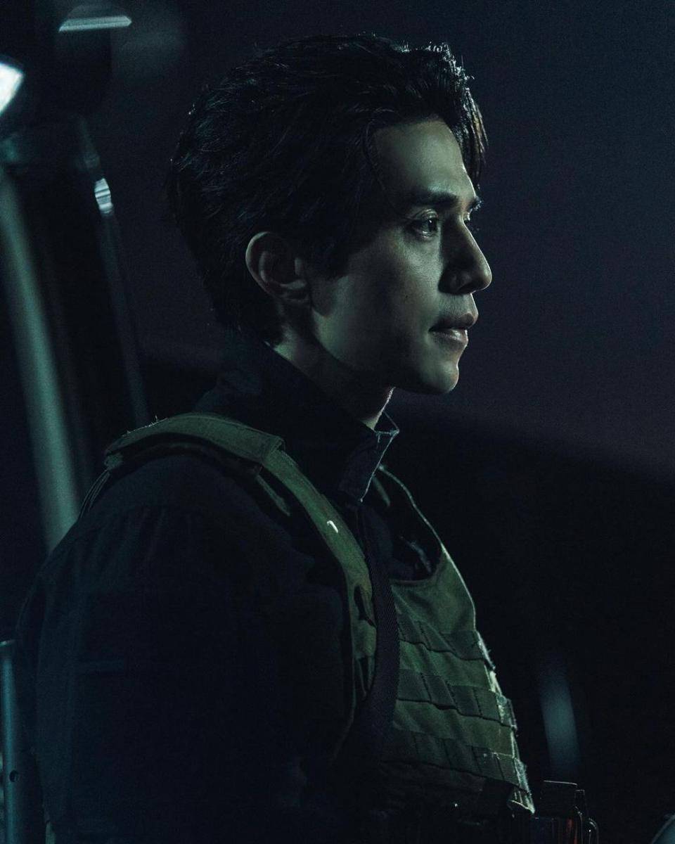 Lee Dong Wook as Jeong Jinman di A Shop For Killers (instagram.com/leedongwook_official)