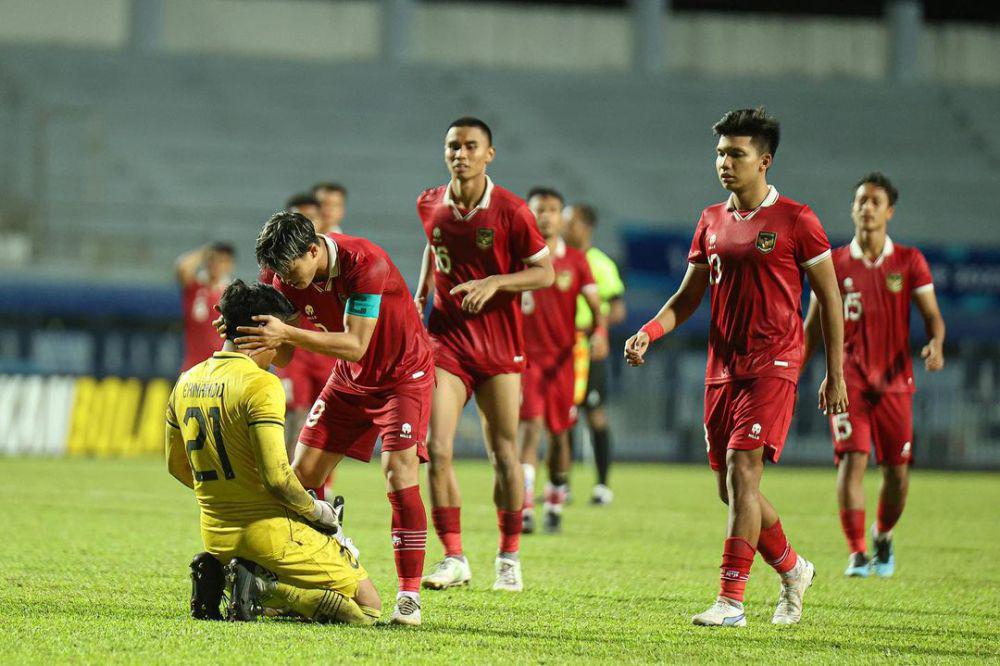 Ernando Ari (kuning) saat bersama Timnas U-23 di Final Piala AFF U-23 2023. (instagram.com/nandoariiiss)
