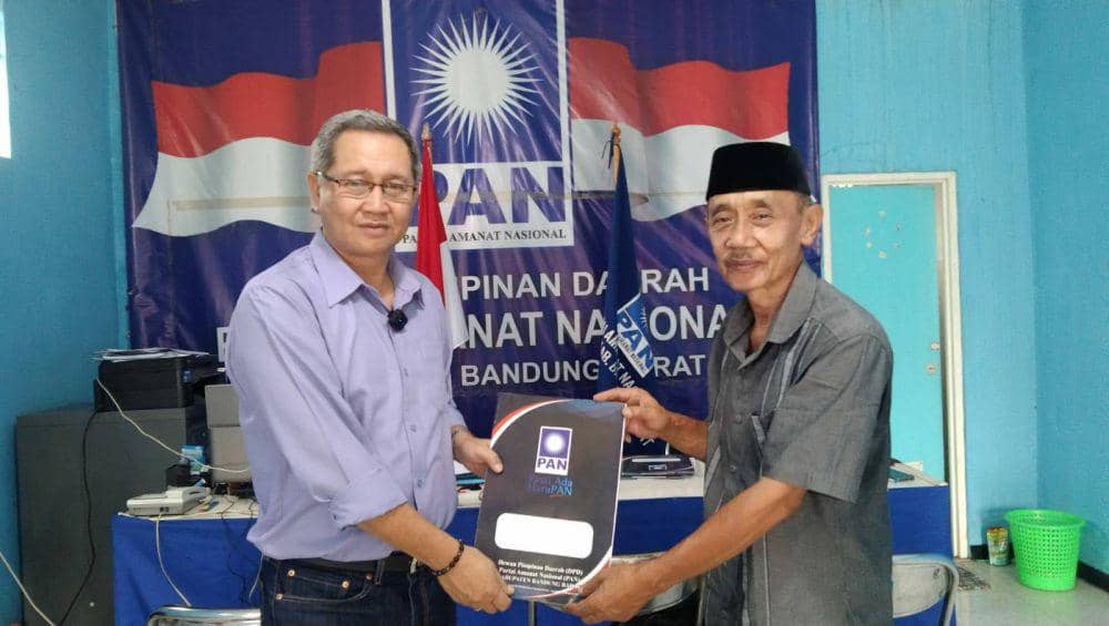 Eks Kepala BKPSDMD KBB, Asep Ilyah Mendaftar ke PAN di Pilkada 2024