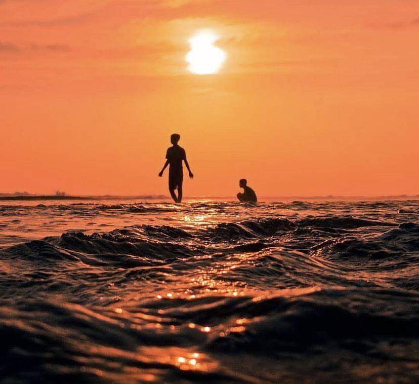 Pantai Melasti Pesisir Barat. (Instagram/sunggik__)