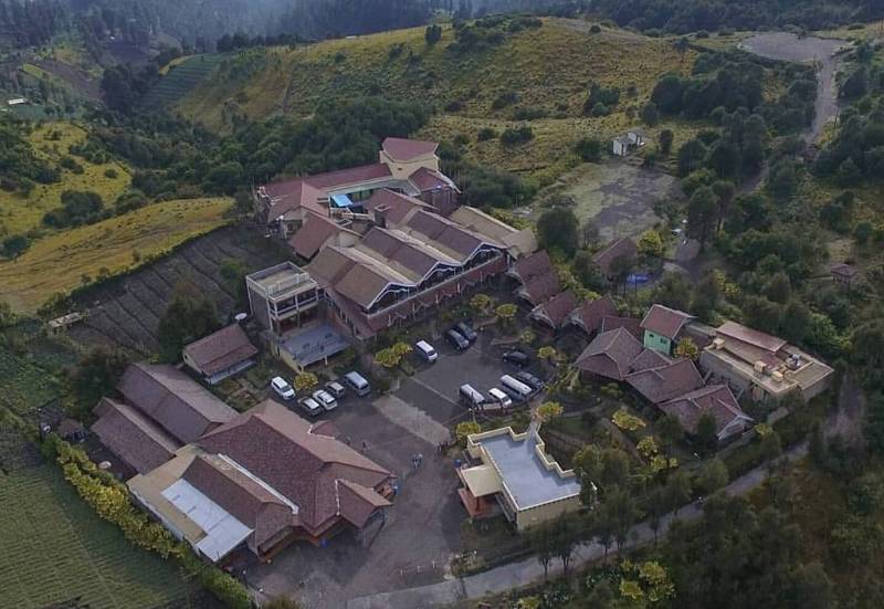 Lava View Lodge (instagram.com/lavaview.hotel)
