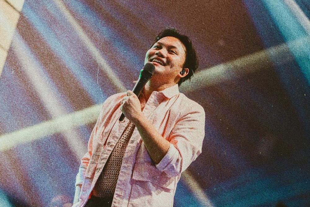 8 Lagu Indonesia tentang Jatuh Cinta pada Pandangan Pertama