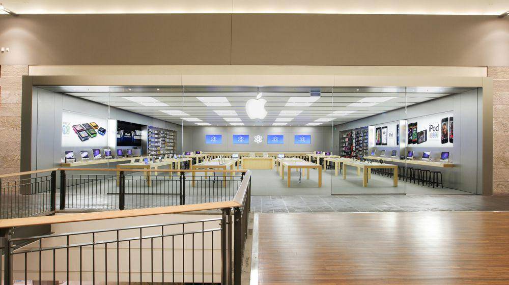 Apple Charlestown Square 30 Pearson Street (apple.com)