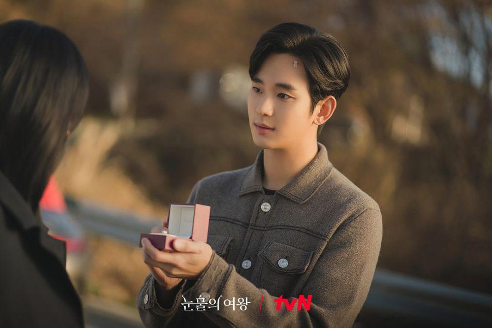 3 Tips Menggaet Rekan Kerja Ala Baek Hyun Woo Queen of Tears
