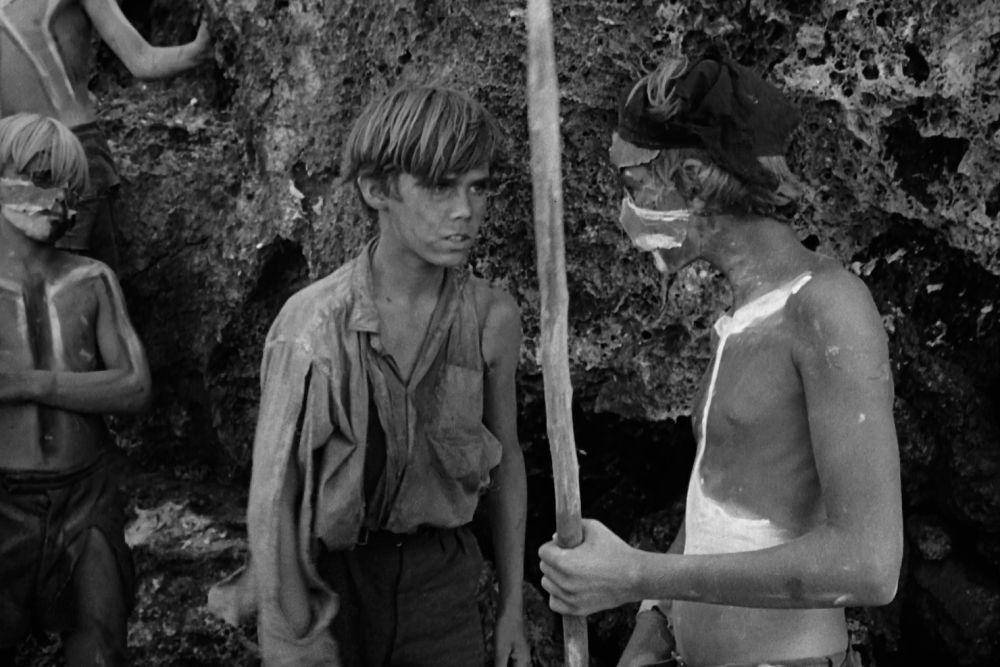 cuplikan adegan dalam film Lord of the Flies (dok. Allen-Hodgdon Productions/Lord of the Flies)