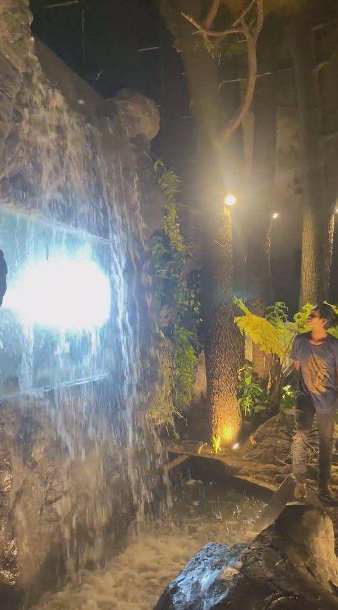 Raffi Ahmad bikin air terjun di rumah (instagram.com/raffinagita1717)