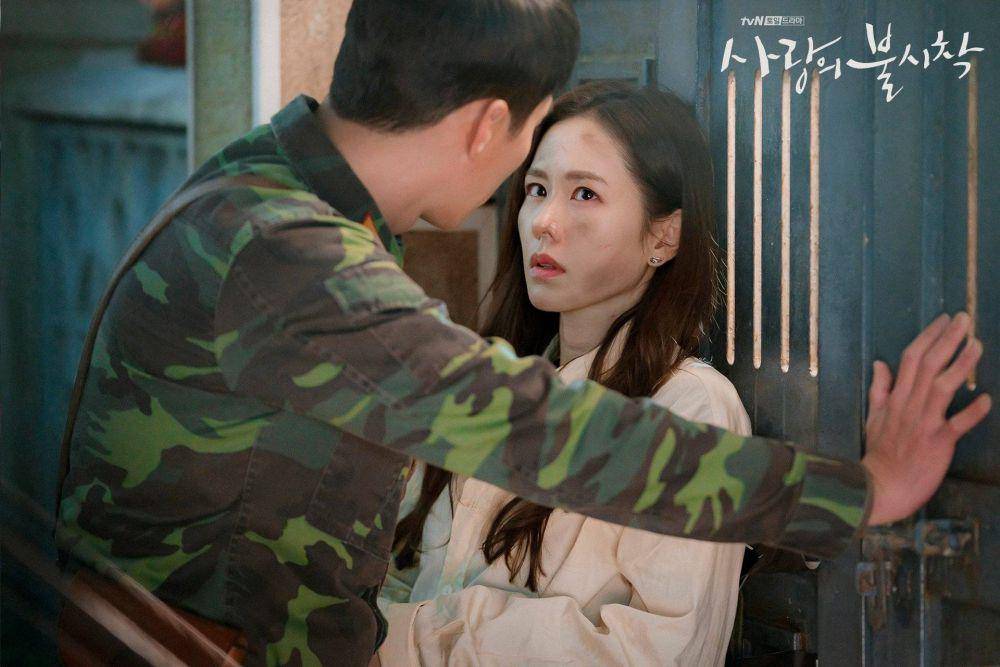 drama Crash Landing on You (dok. tvN/Crash Landing on You)