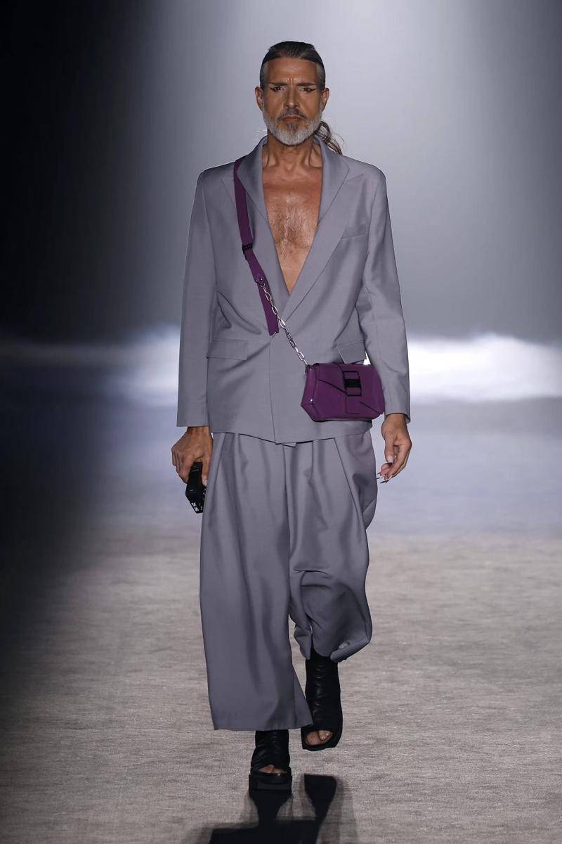 JNORIG A/W '24 di Barcelona Fashion Week 2024 (dok. JNORIG)