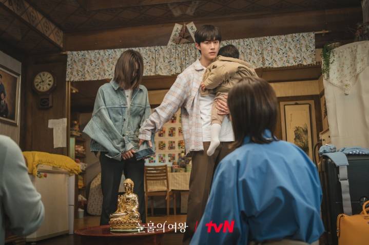 cuplikan drama Queen of Tears (dok. tvN/Queen of Tears)