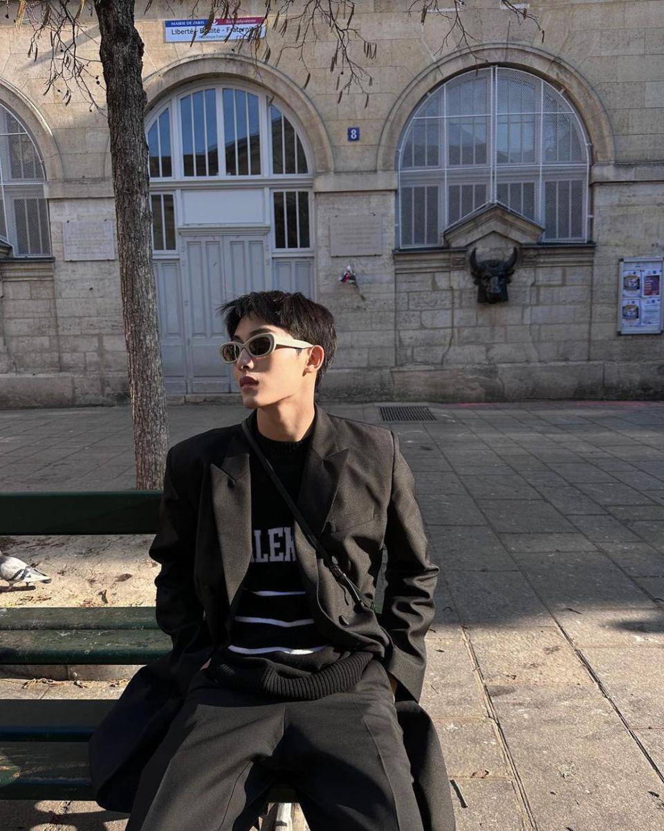 Winwin WayV (instagram.com/wwiinn_7)