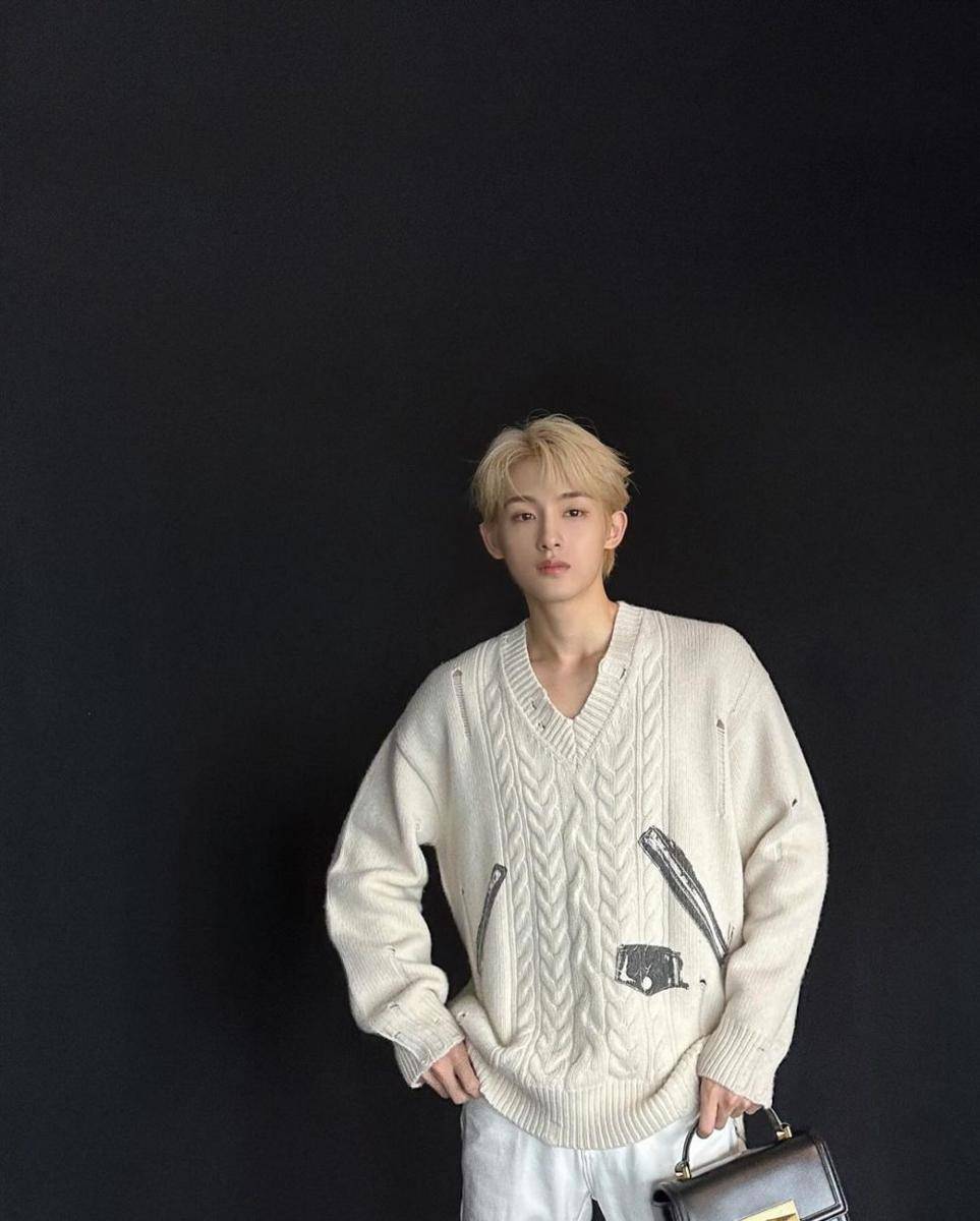 Winwin WayV (instagram.com/wwiinn_7)