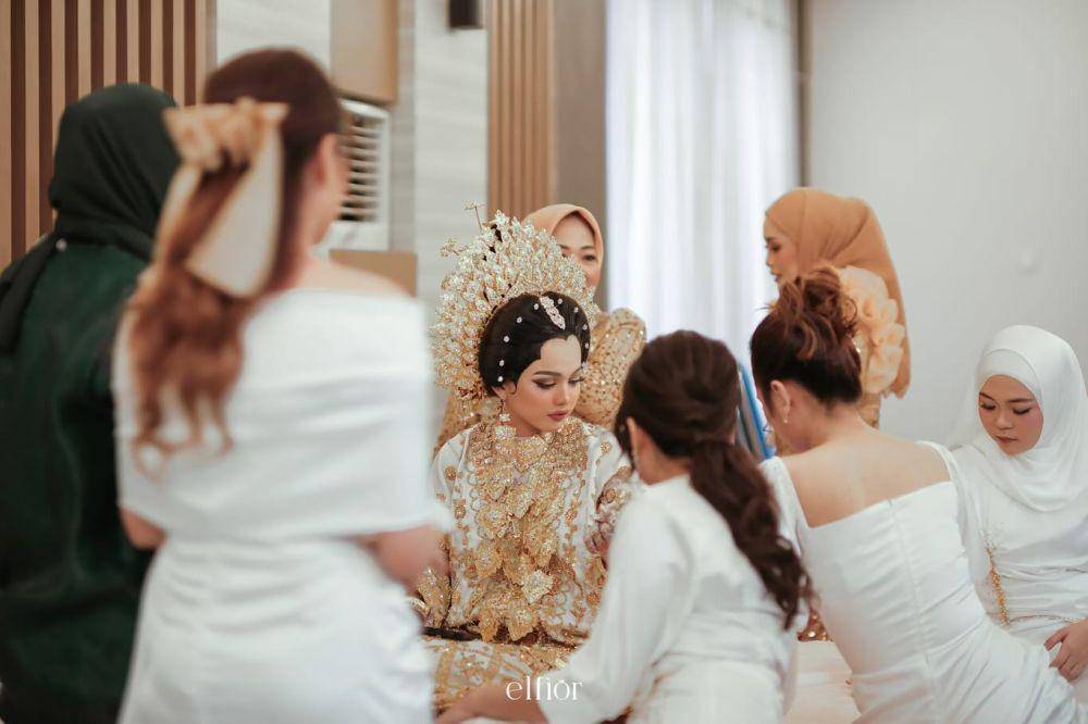 potret bridesmaid di pernikahan Putri DA (instagram.com/elfiorphoto)