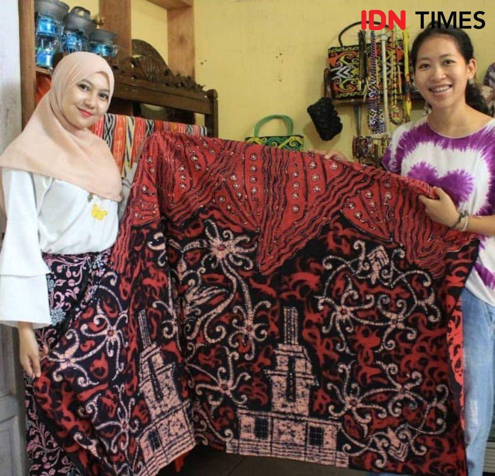 Priska juga rutin sharing dan mengedukasi mahasiswa atau anak sekolah untuk membatik. (IDN Times/ig @priska_batik).