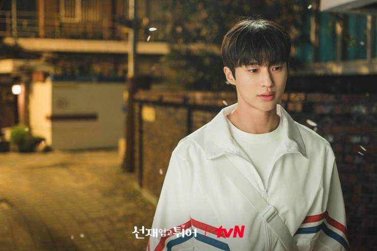 still cut drama Lovely Runner (dok. tvN/Lovely Runner)
