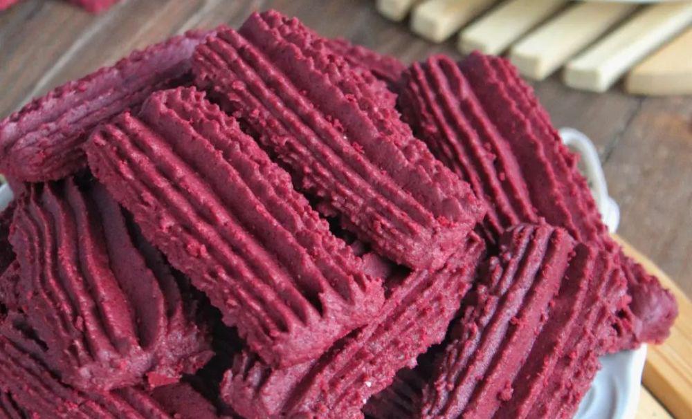Resep Kue Semprit Red Velvet, Tampilannya Lebih Cantik dan Menggoda