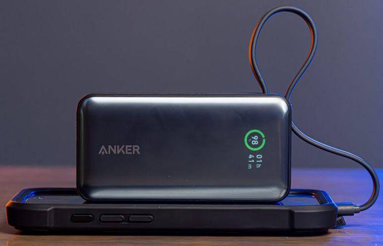 Anker Nano Power Bank (youtube.com/Adam Talks Tech)