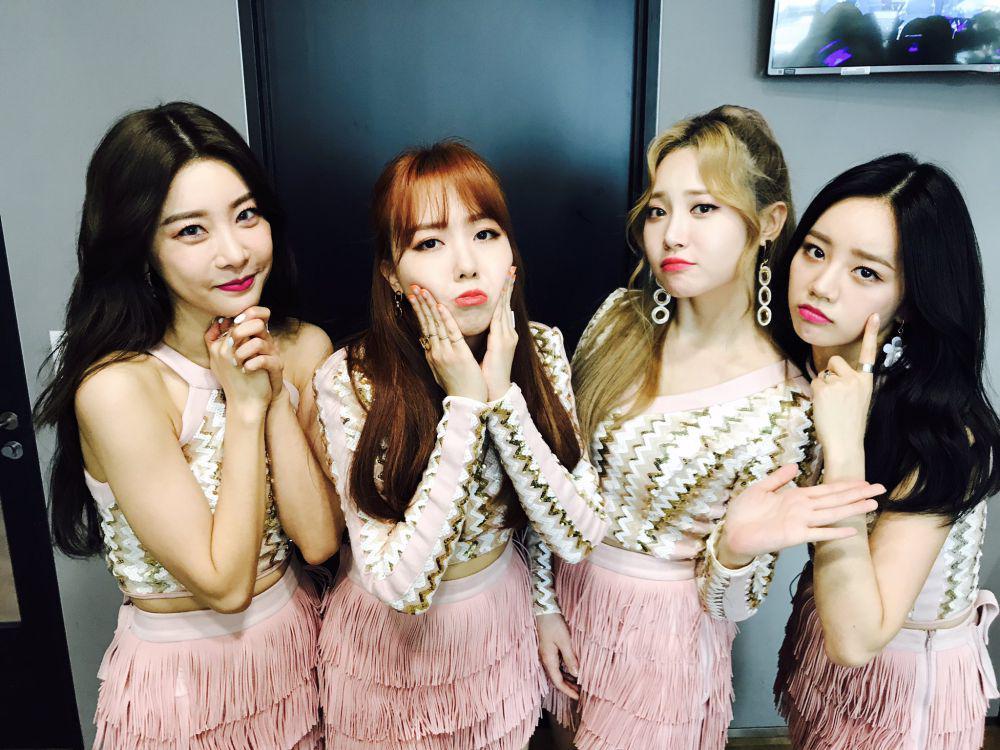 7 Penampilan Paling Populer Girl's Day di Program Musik, Ikonik Semua!