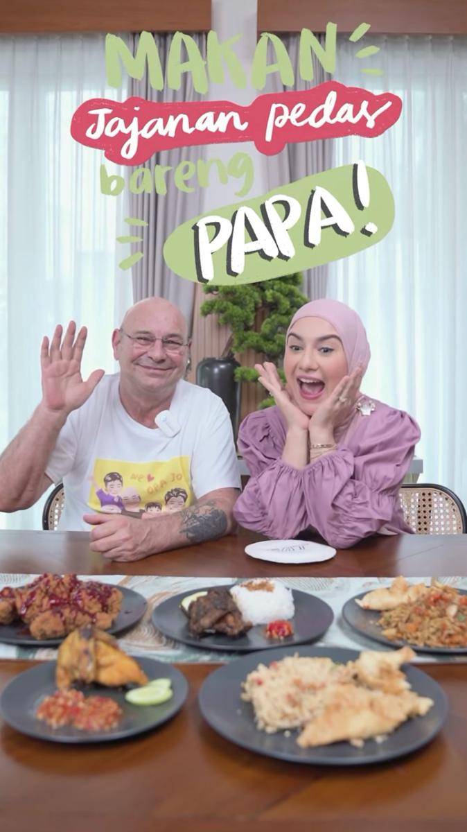 potret Irish Bella challenge makan makanan pedas bersama ayahnya (instagram.com/_irishbella_)