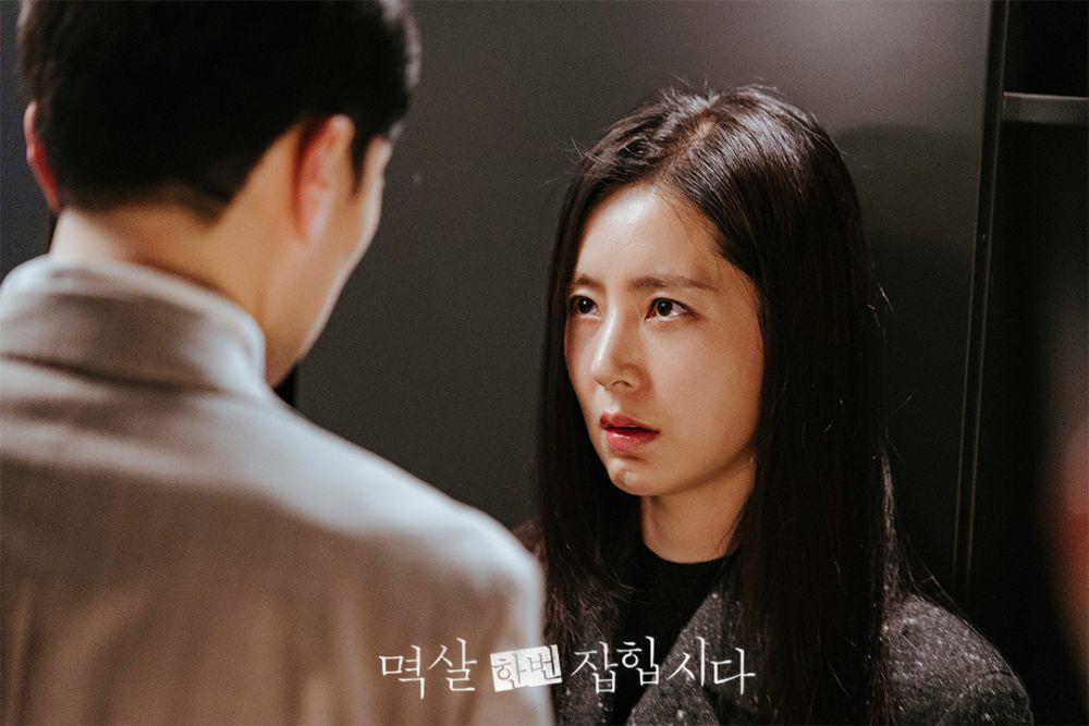 9 Cara Yoo Yoon Young Merebut Cinta Seol Woo Jae di Nothing Uncovered