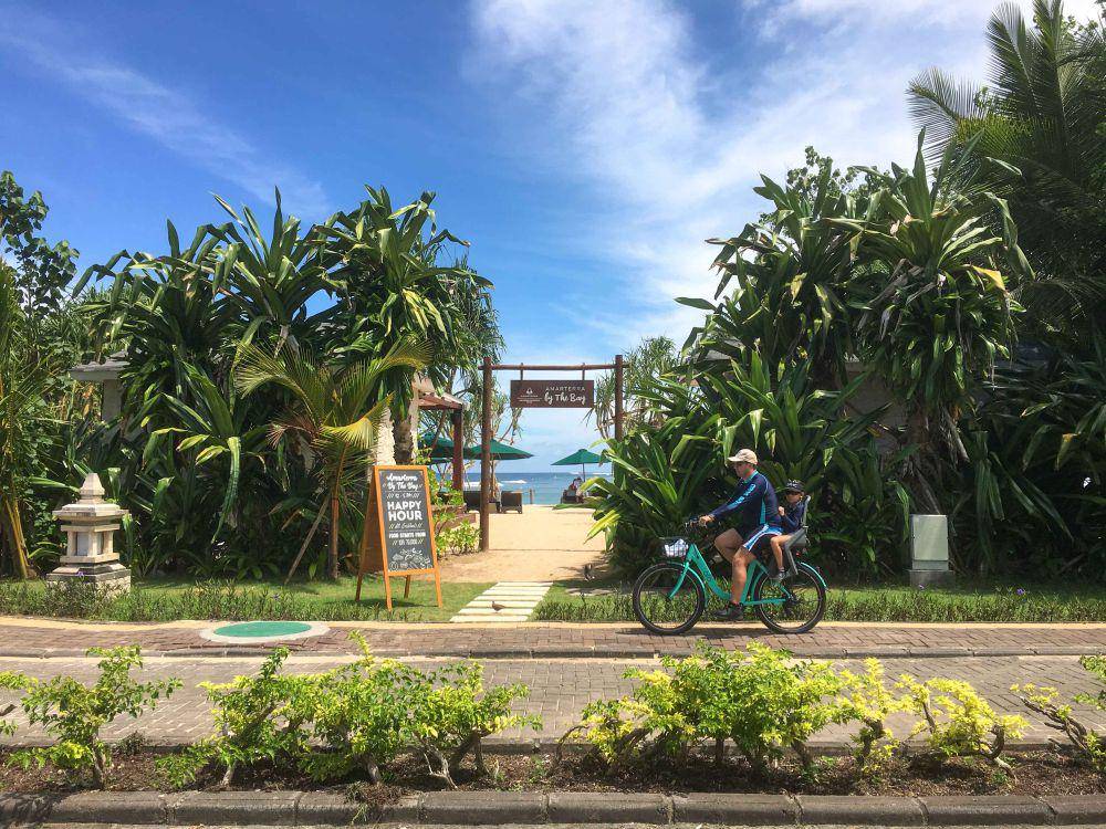 Keliling pulau dengan bersepeda (Dok.Pribadi/Natalia Indah)