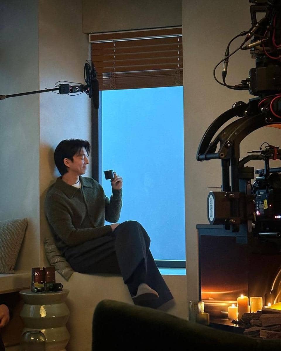 outfit semi formal ala Gong Yoo (instagram.com/gongyoo_official)