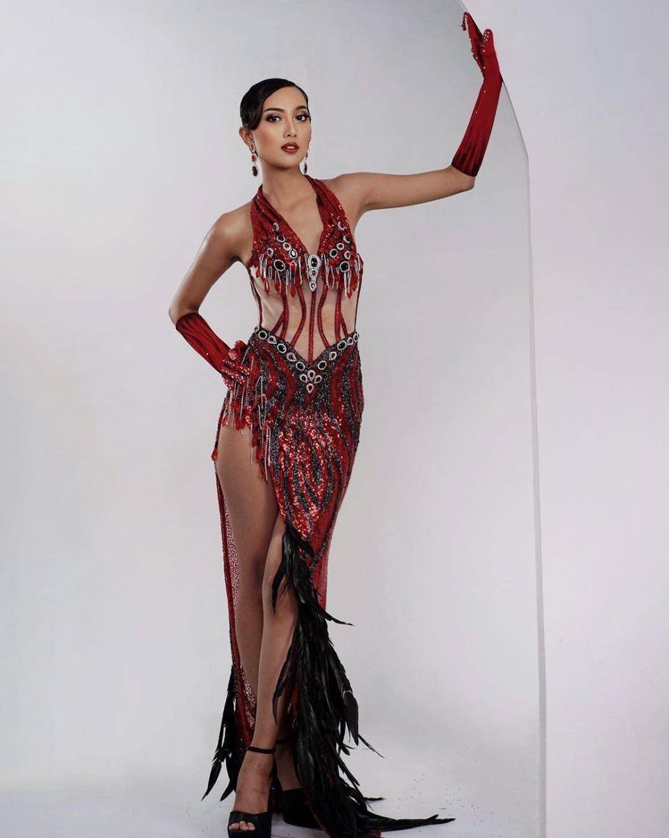 Potret Gaun Malam Finalis Miss Mega Bintang Bali 2024 (instagram.com/inggikendran.official)