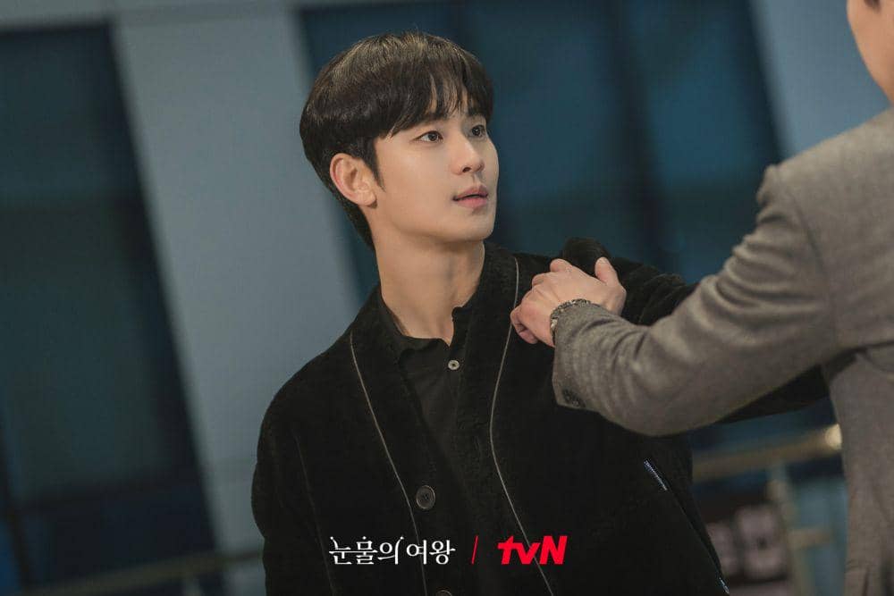 still cut drakor Queen of Tears (twitter.com/CJnDrama)