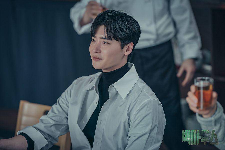 cuplikan Lee Jong Suk di drakor Big Mouth (dok. MBC/Big Mouth)